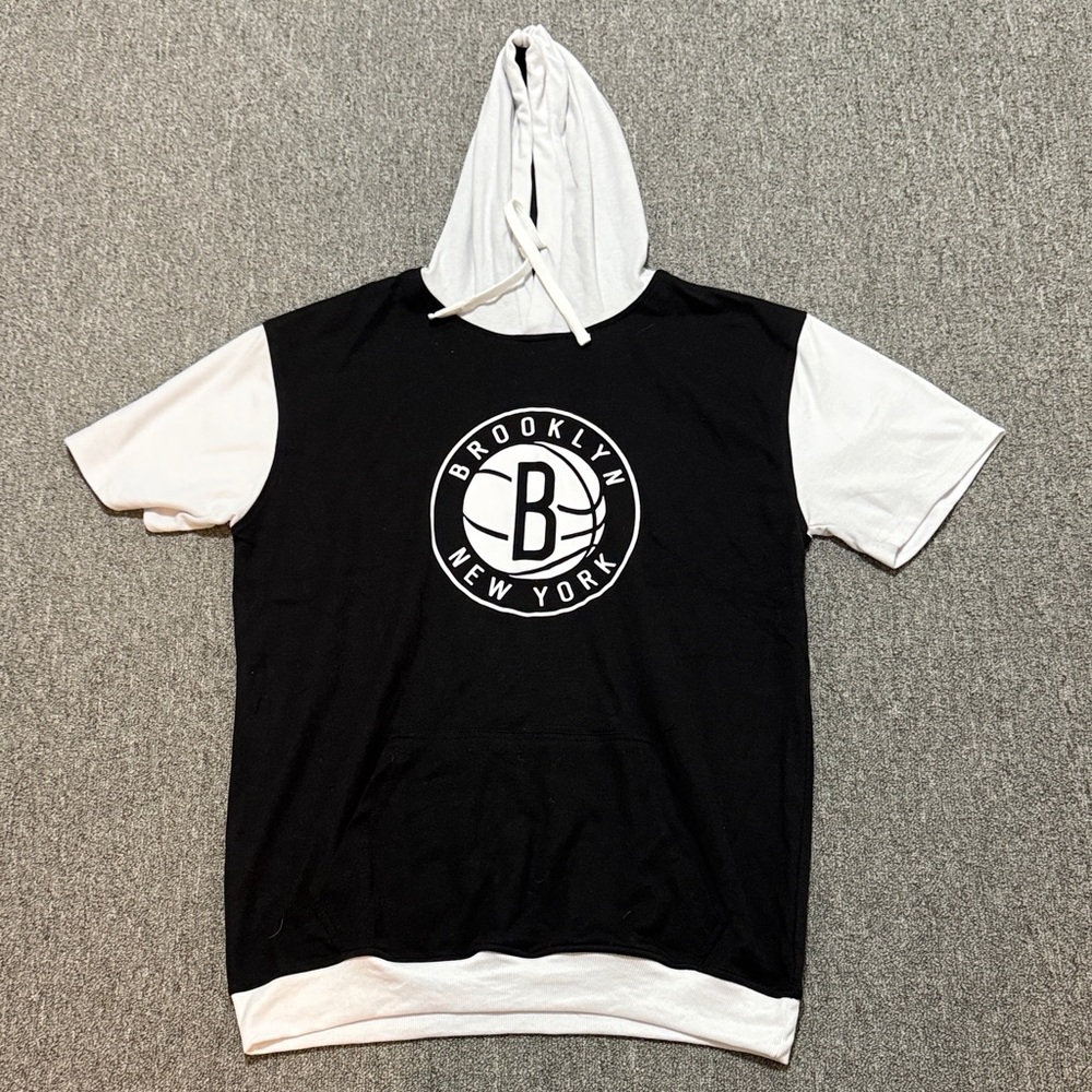 Black and White Brooklyn New York Hoodie T-Shirt